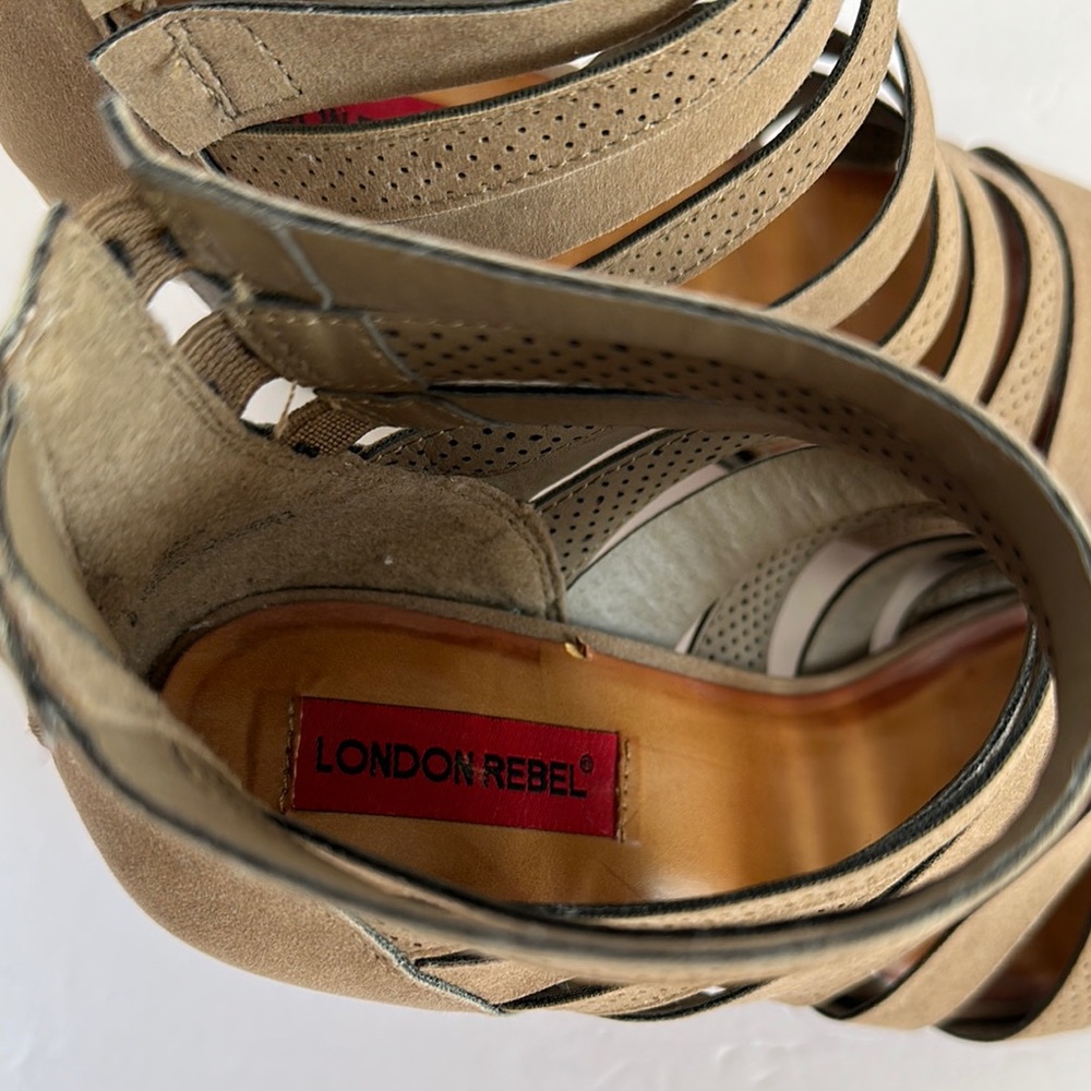 London Rebel Women’s Strappy Tan Heels - Picture 5 of 17